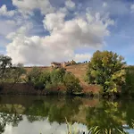 Leonor Mirón 4*