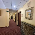 莱昂诺尔米龙酒店 酒店