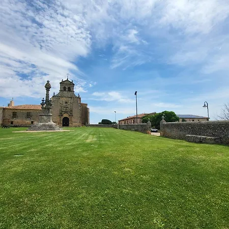 Hotel Leonor Mirón Soria