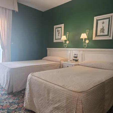 Hotel Leonor Miron 4*