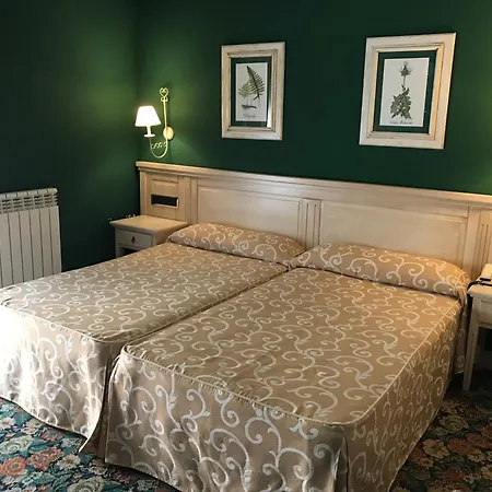 Leonor Miron Hotel 4*