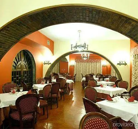 Leonor Miron Hotel 4*