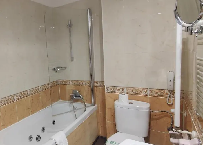 Leonor Mirón 4* Soria