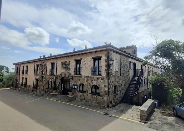 Leonor Mirón Hotel 4*