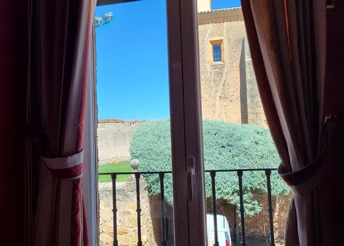 Leonor Mirón 4* Soria