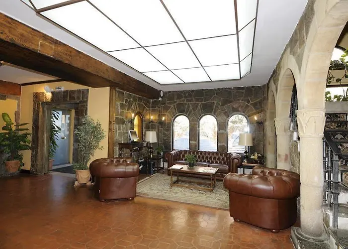 Hotel Leonor Mirón Soria